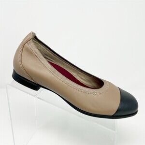 Munro Womens Cap Toe Ballet Flats Beige Black Arch Support Slip-On Size 8 WW